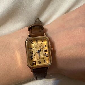 SHEIN Lucky Fox Brown Watch